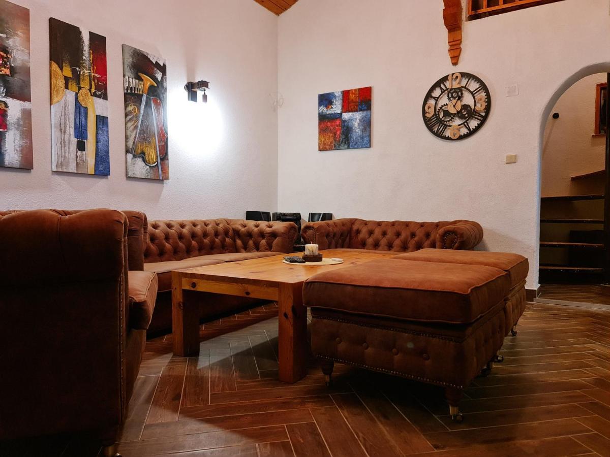 Къща За Гости Каза Роза - Swiss Style Chalet Casa Rosa Guest House Kyustendil Exterior photo