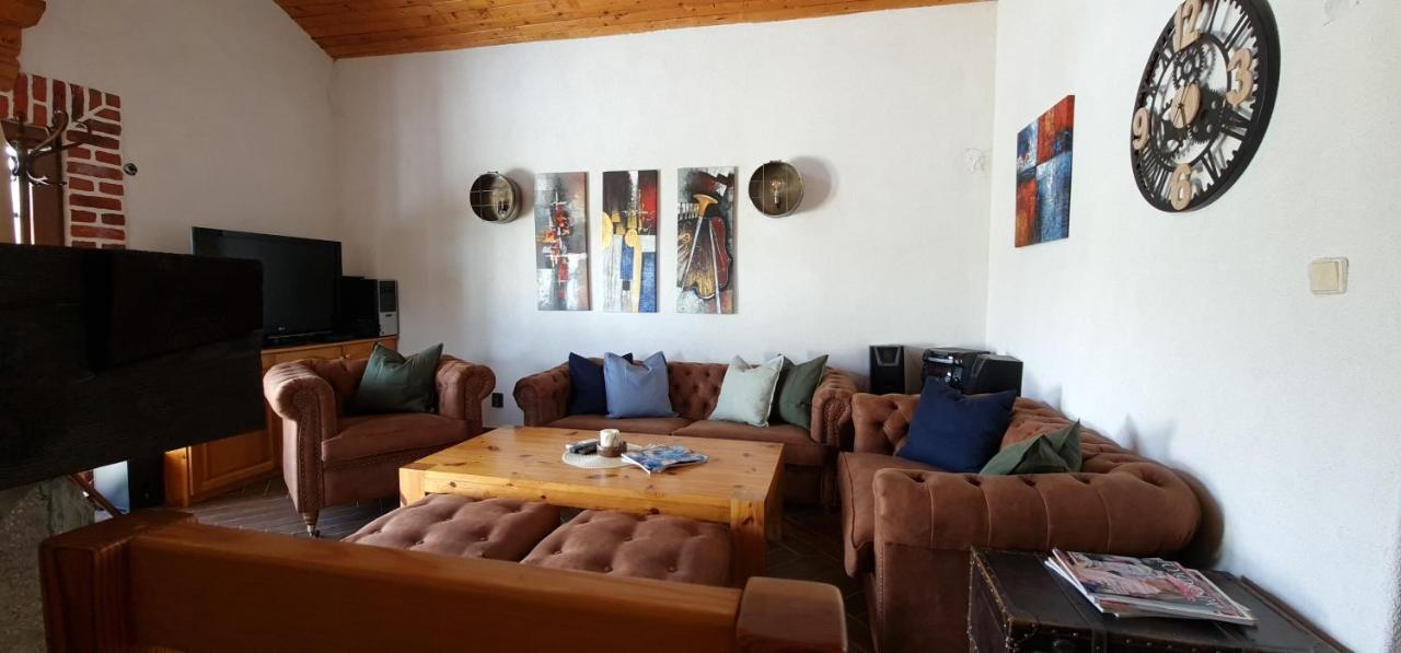Къща За Гости Каза Роза - Swiss Style Chalet Casa Rosa Guest House Kyustendil Exterior photo