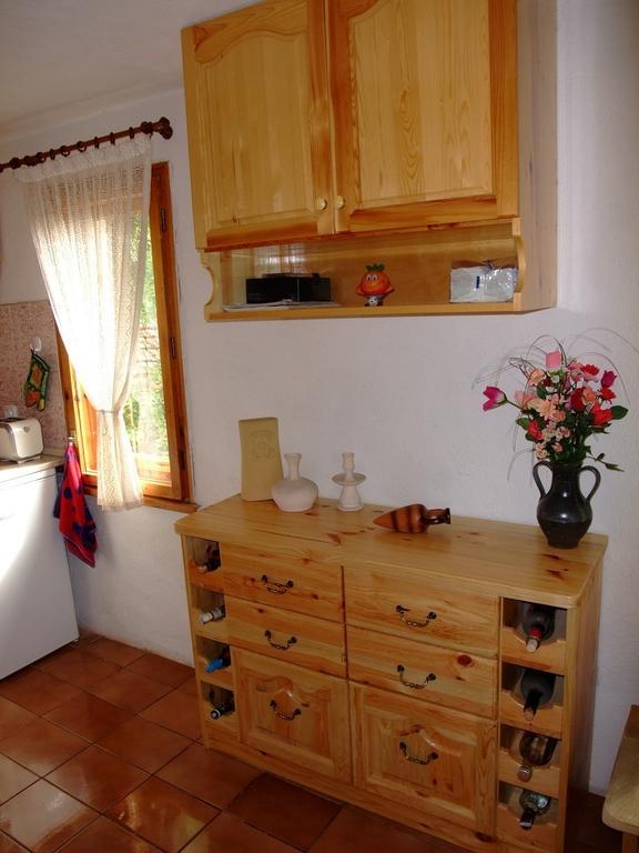 Къща За Гости Каза Роза - Swiss Style Chalet Casa Rosa Guest House Kyustendil Room photo